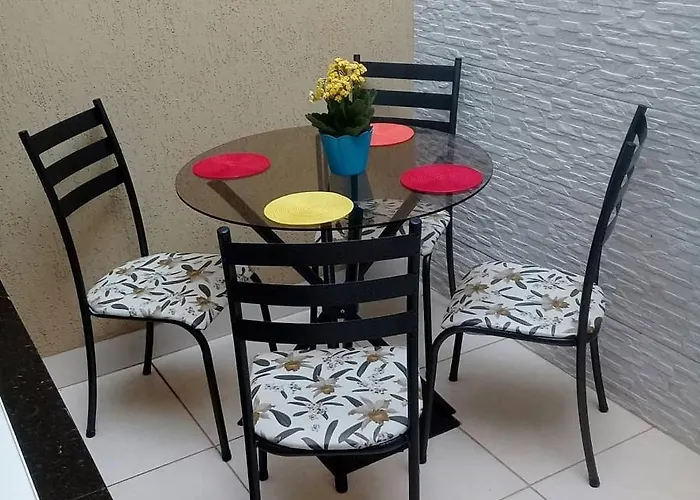 Casa Com 2 Quartos E Banheira De Hidromassagem